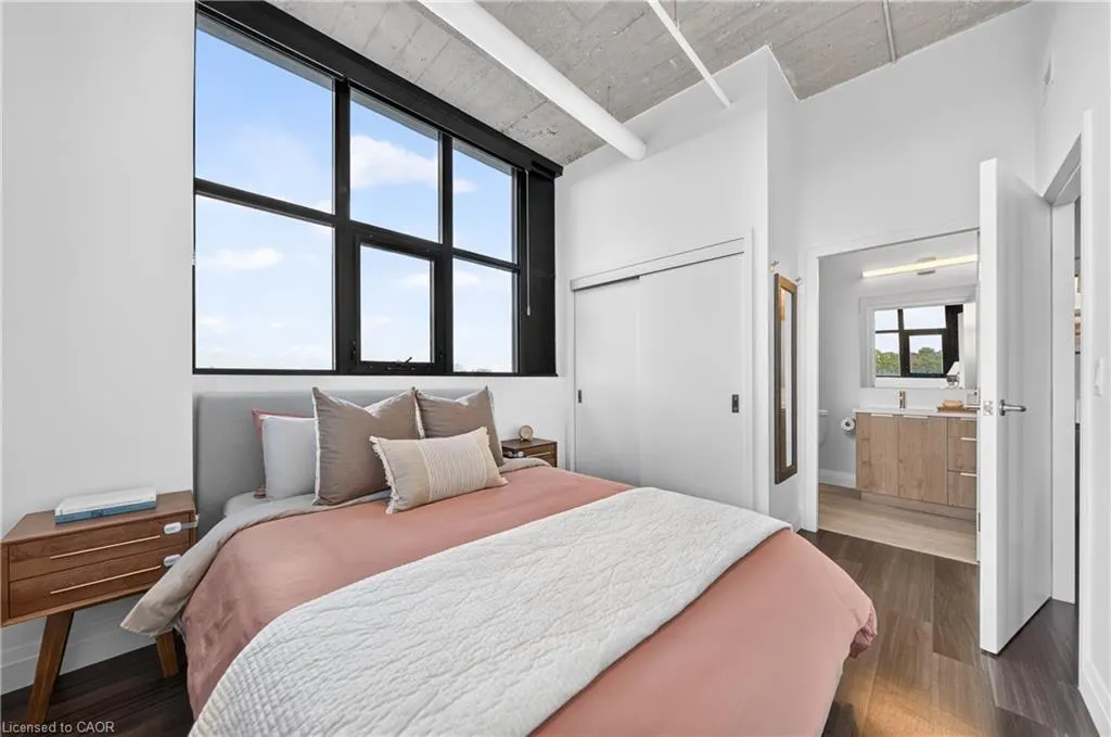 120 Huron Street #418