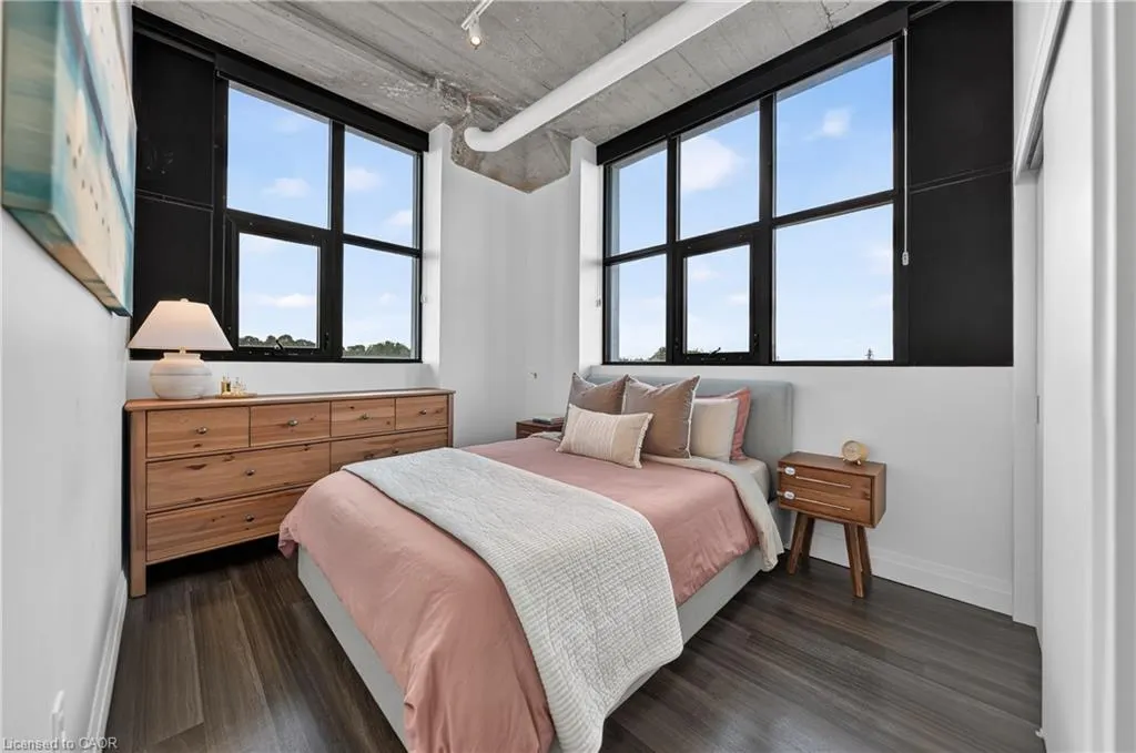 120 Huron Street #418