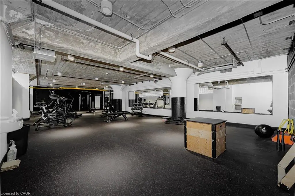 120 Huron Street #418