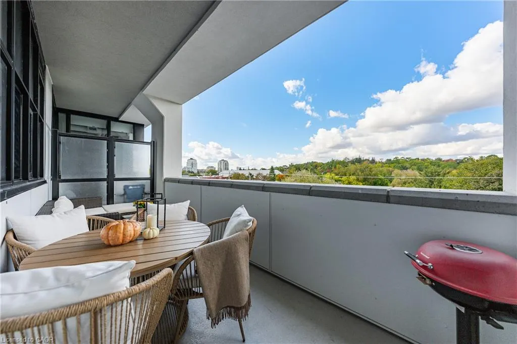 120 Huron Street #418