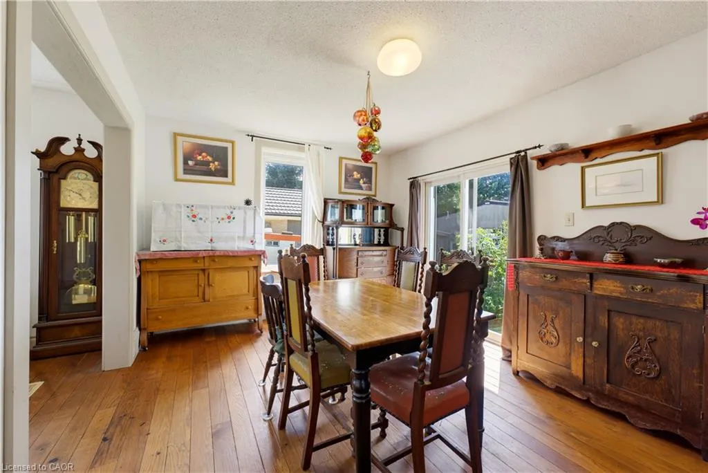 1256 Maryhill Road