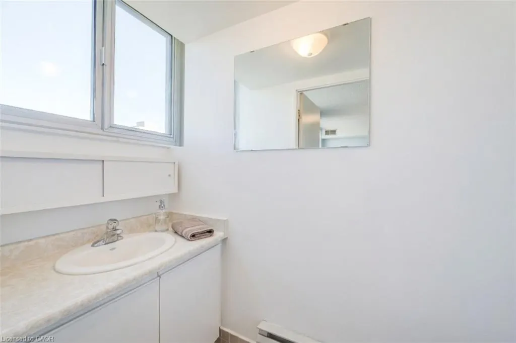 375 King Street N #1102