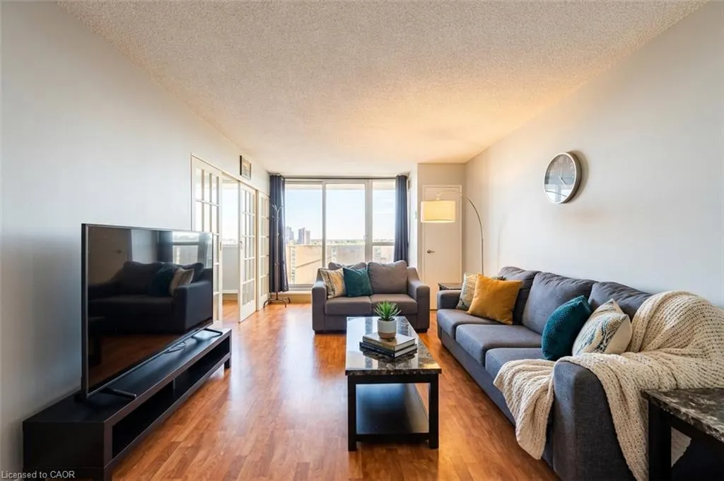 375 King Street N #1102