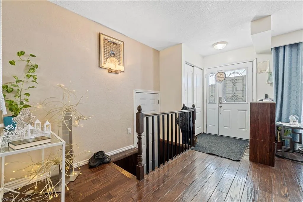 490 Queen Victoria Drive