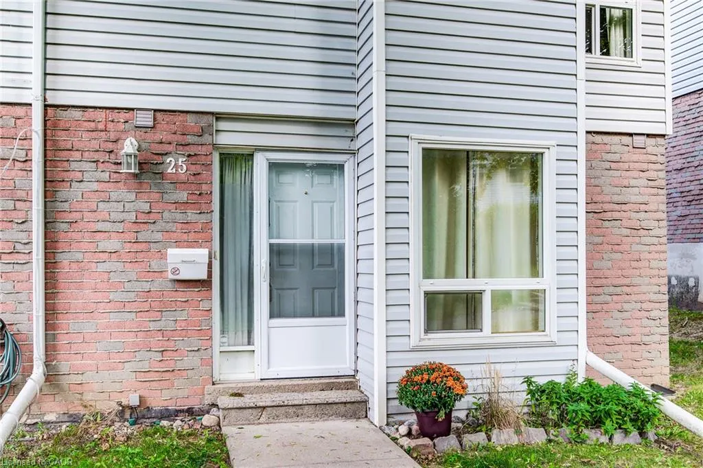 32 Mowat Boulevard #25