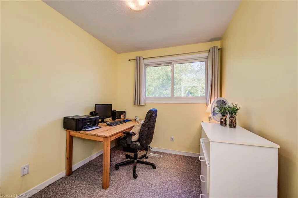 32 Mowat Boulevard #25
