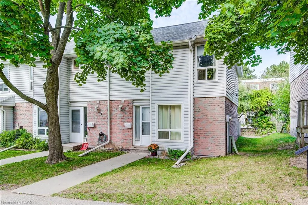 32 Mowat Boulevard #25