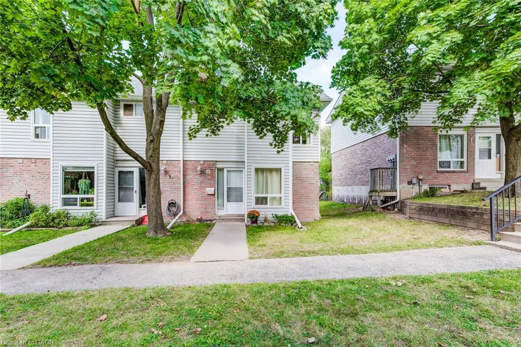 32 Mowat Boulevard #25
