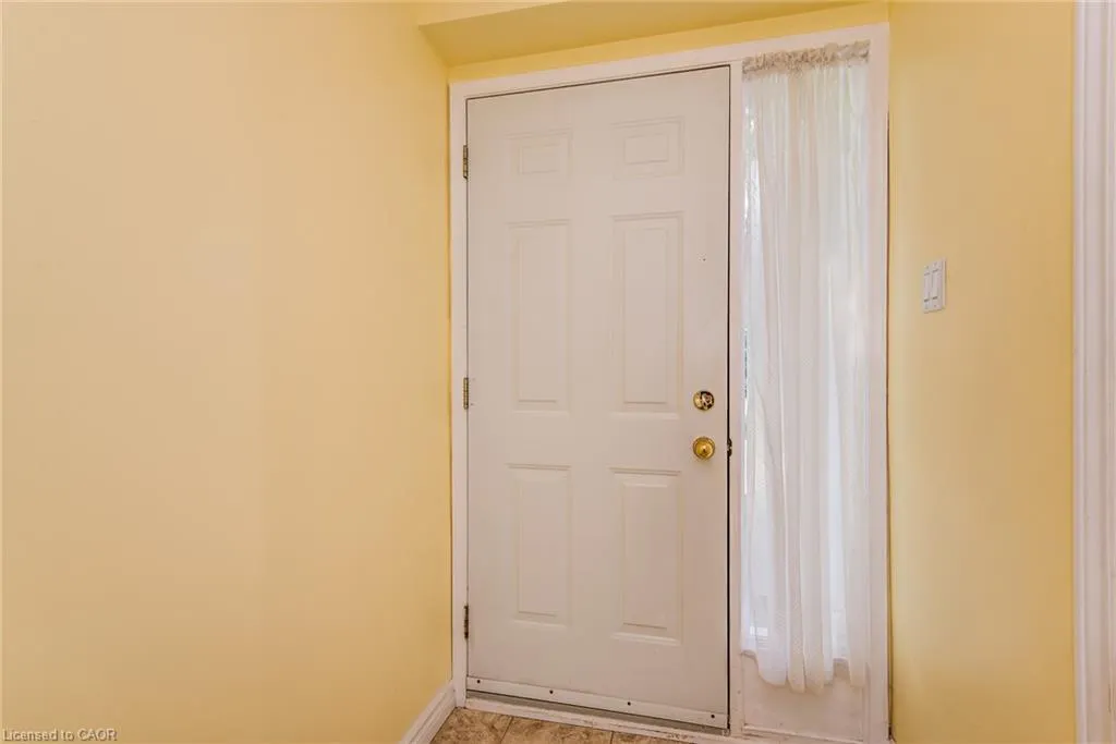 32 Mowat Boulevard #25