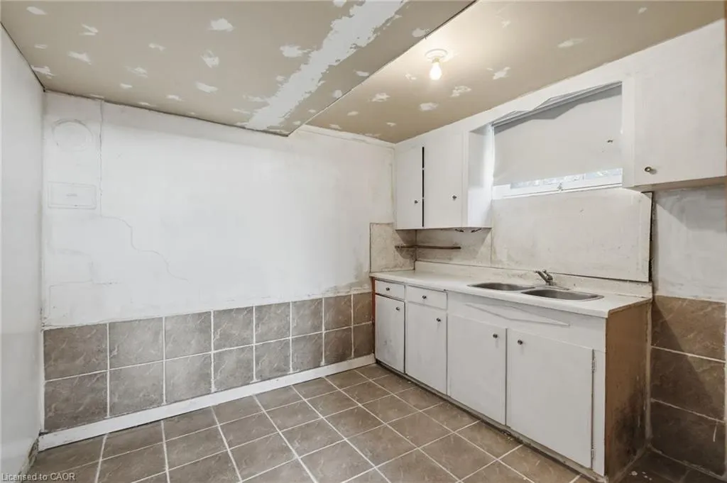 1181 Highway No. 8