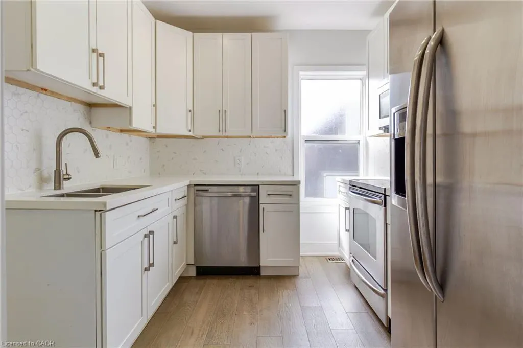 734 Cannon Street E #2