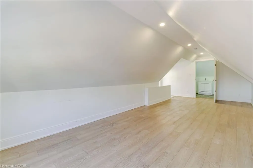 734 Cannon Street E #2