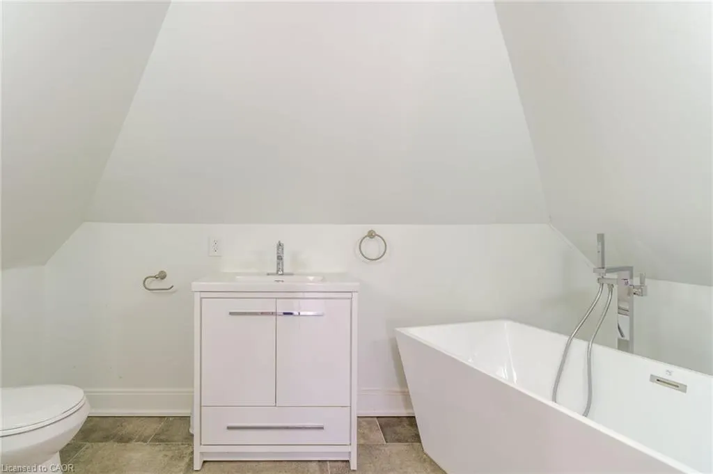 734 Cannon Street E #2