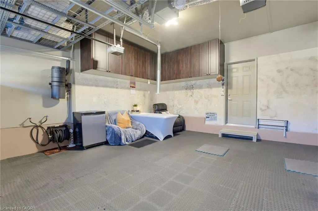14 Rustic Oak Trail
