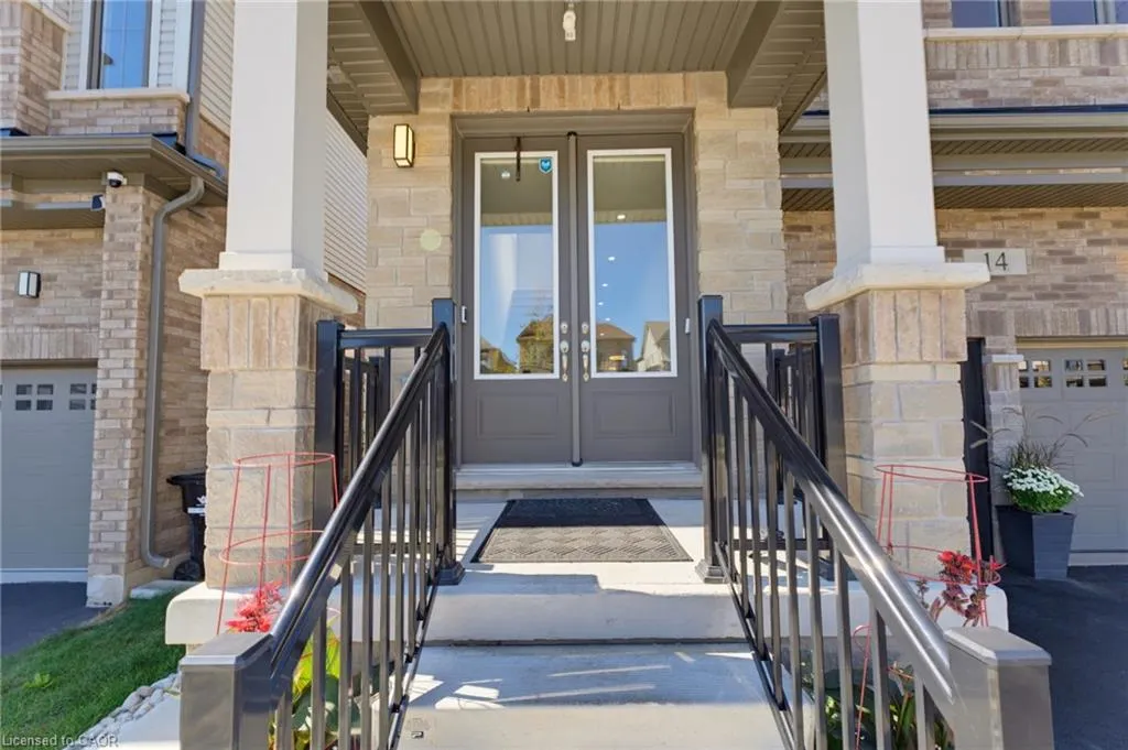14 Rustic Oak Trail