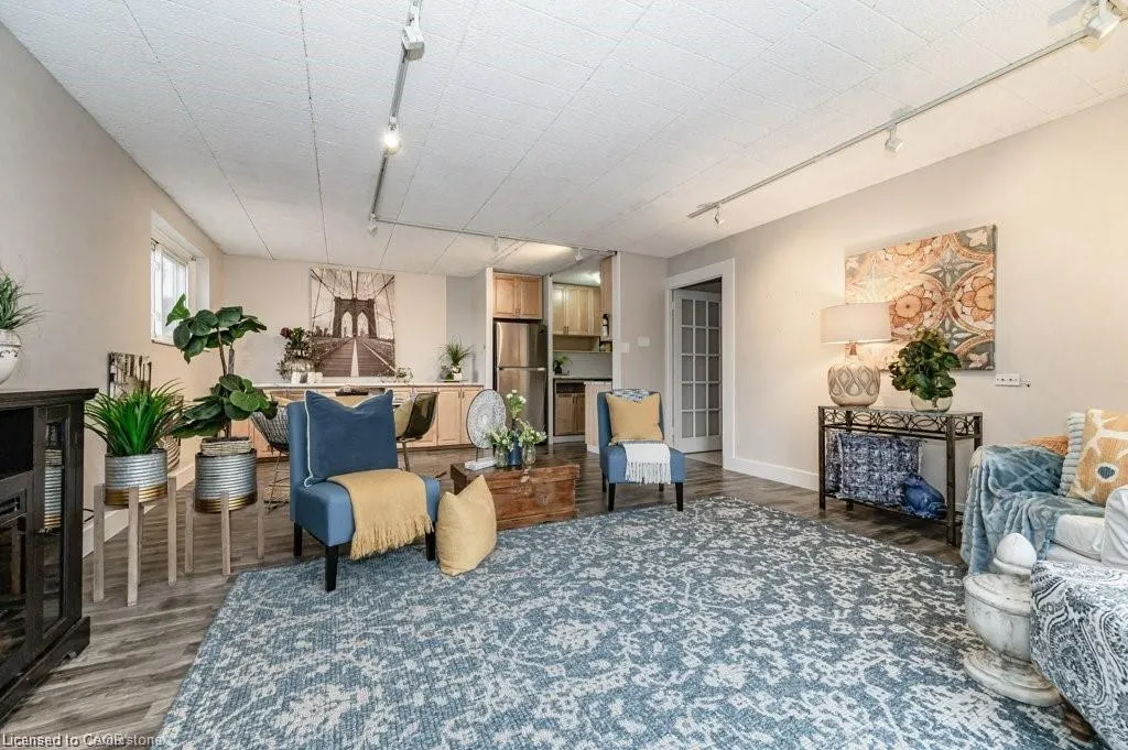 75 Hazelglen Drive #308