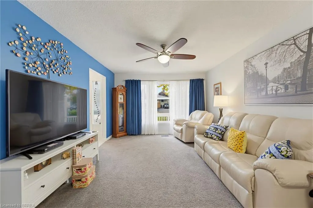 30 Maple Crescent