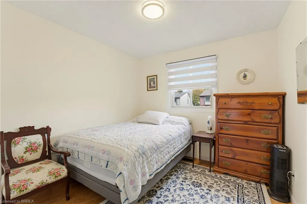30 Maple Crescent