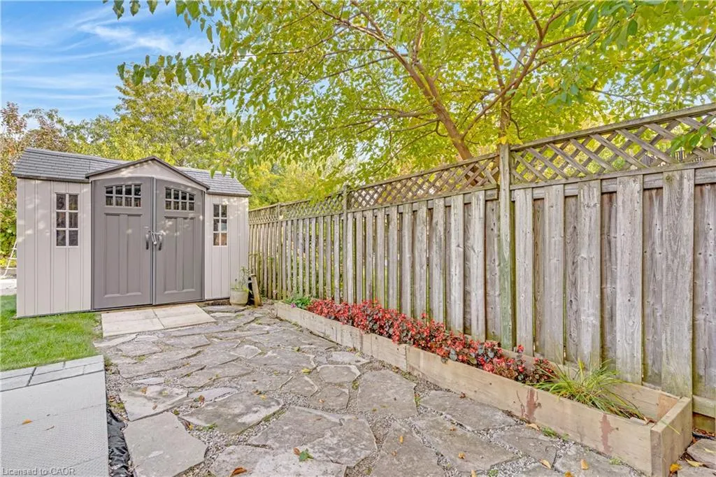 98 Barnicke Drive