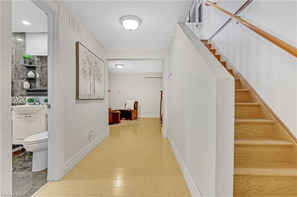 98 Barnicke Drive