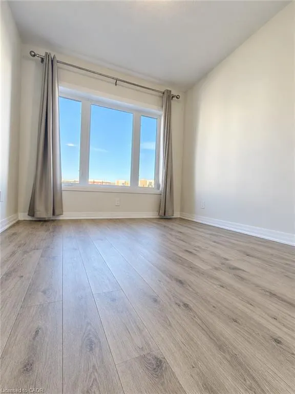 96 Progress Crescent
