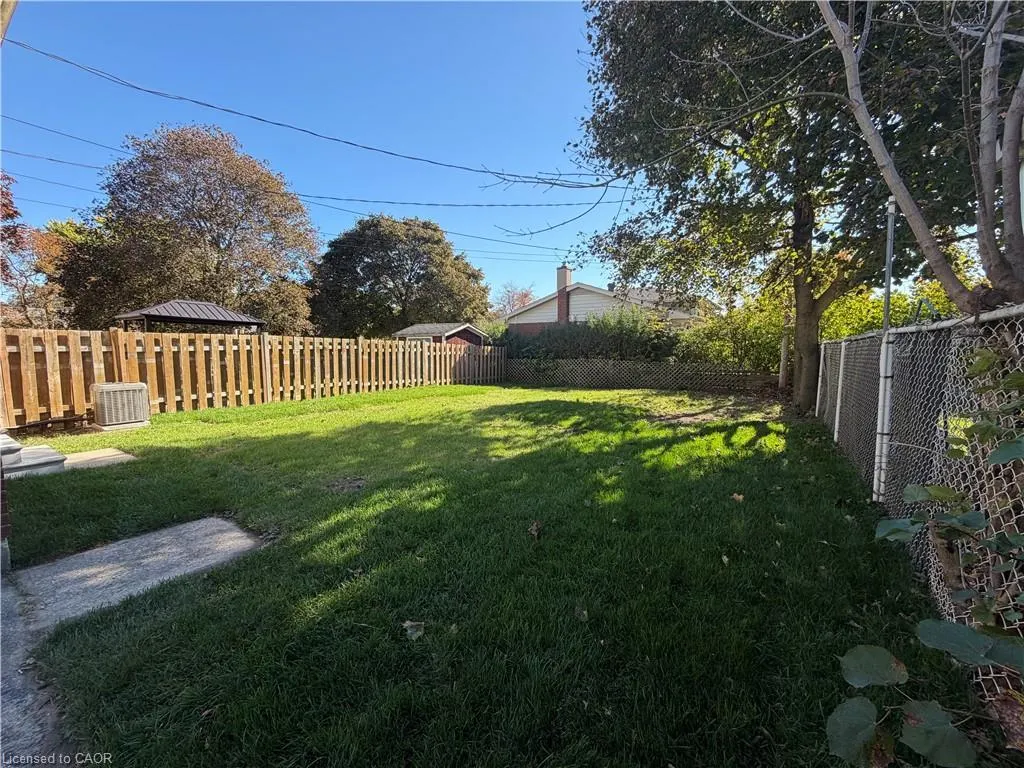 15 Currie Street