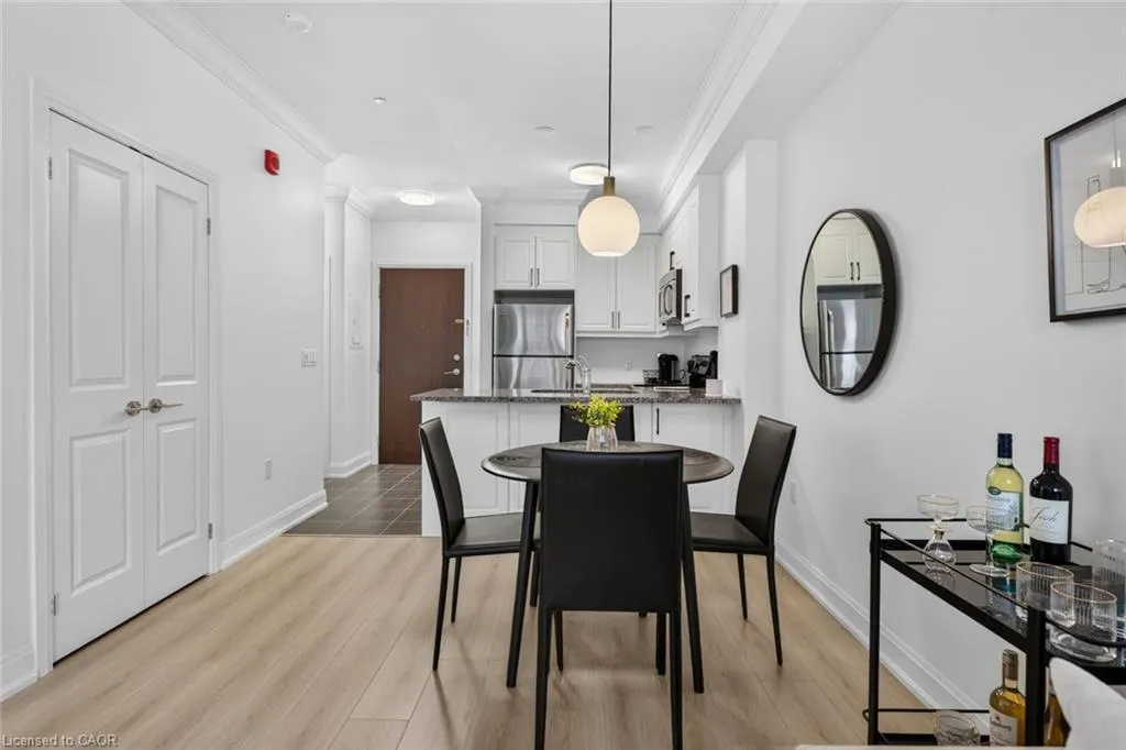 216 Oak Park Boulevard #214