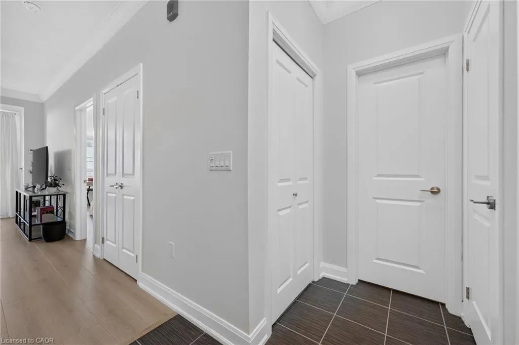 216 Oak Park Boulevard #214