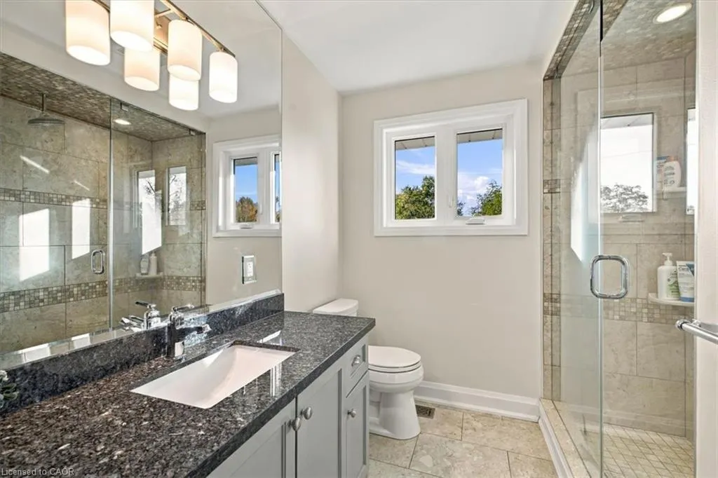 368 Aurora Crescent