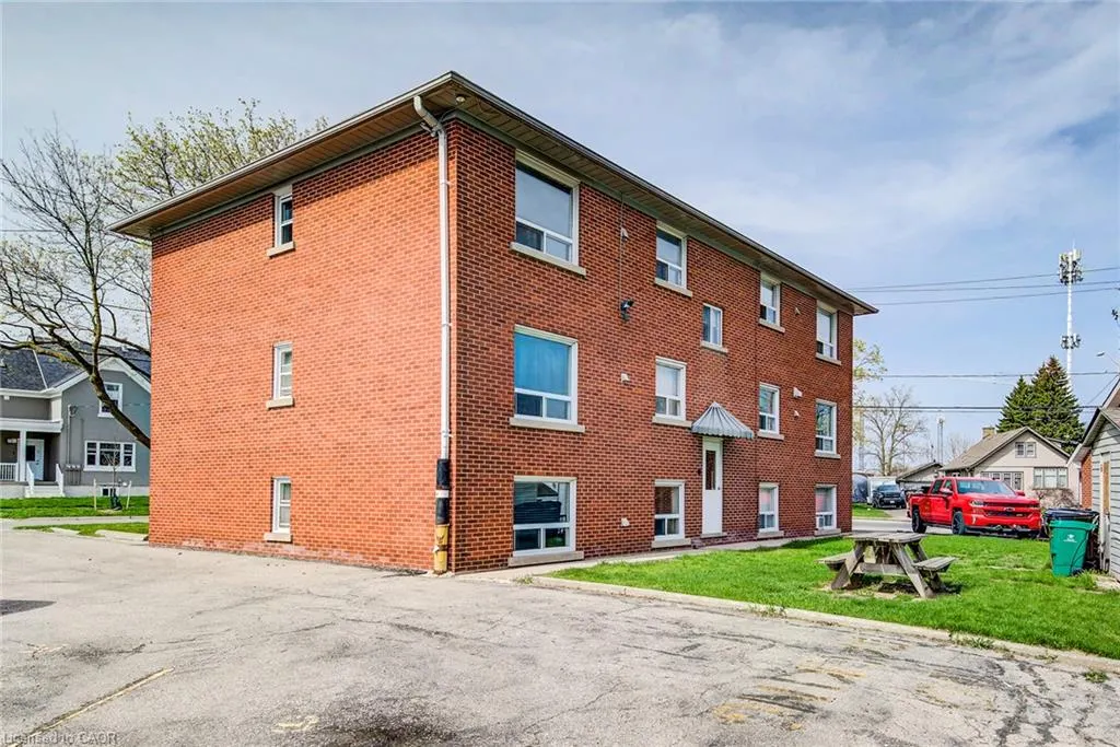5 Heiman Street #2