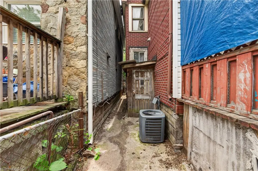 55 Francis Street
