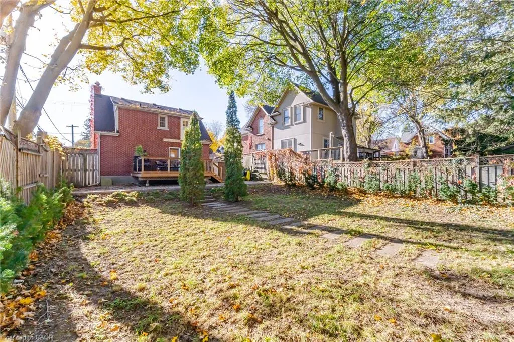 11 Rock Avenue