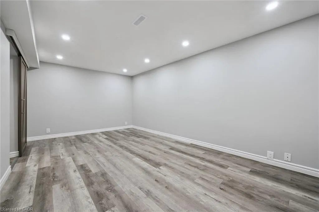46 Cedarwoods Crescent #20