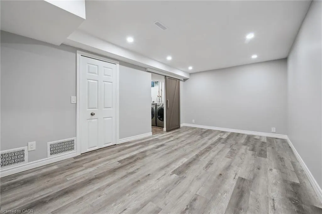 46 Cedarwoods Crescent #20