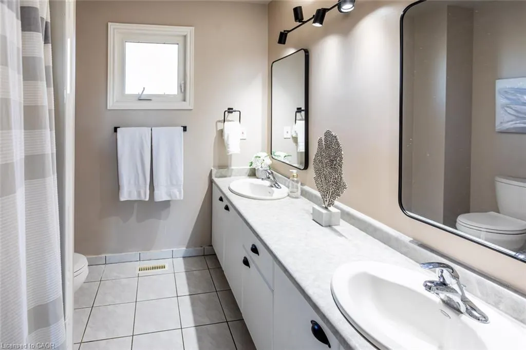 1 Burwash Court