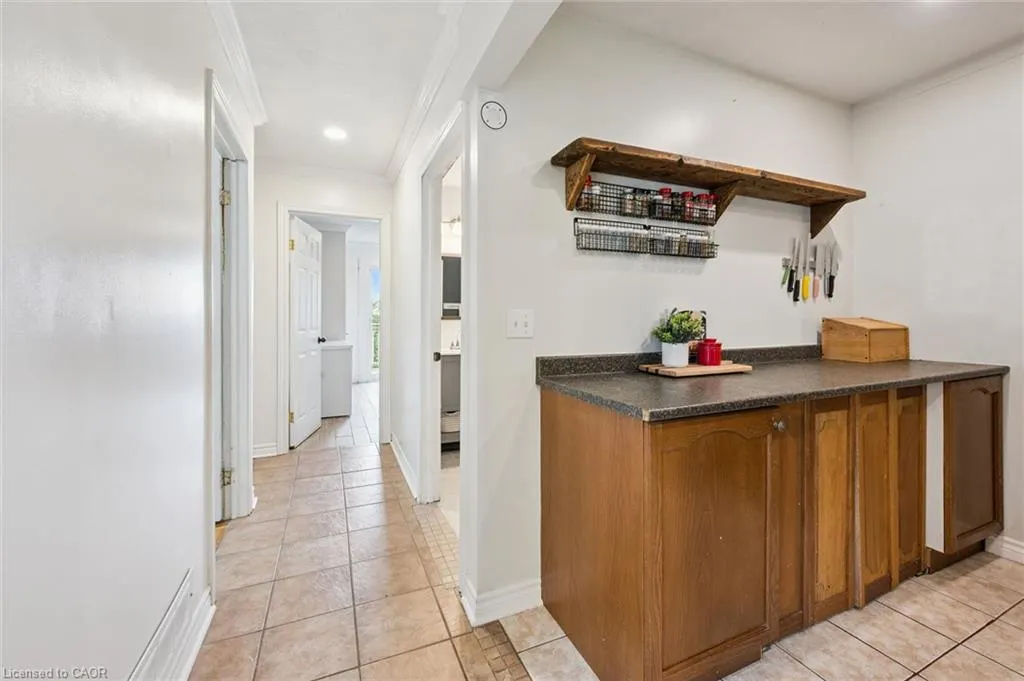 29 Mcilwraith Crescent