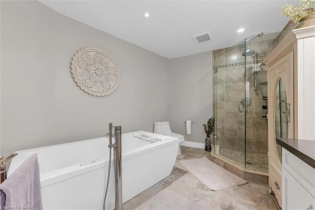 2110 New Street #6