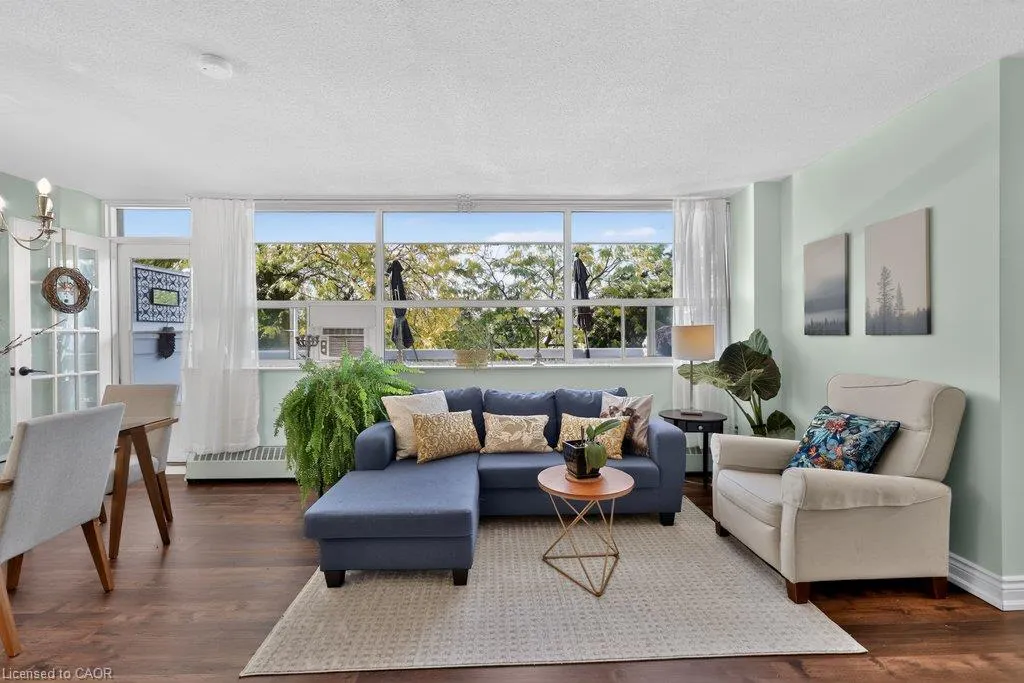 2263 Marine Drive #301