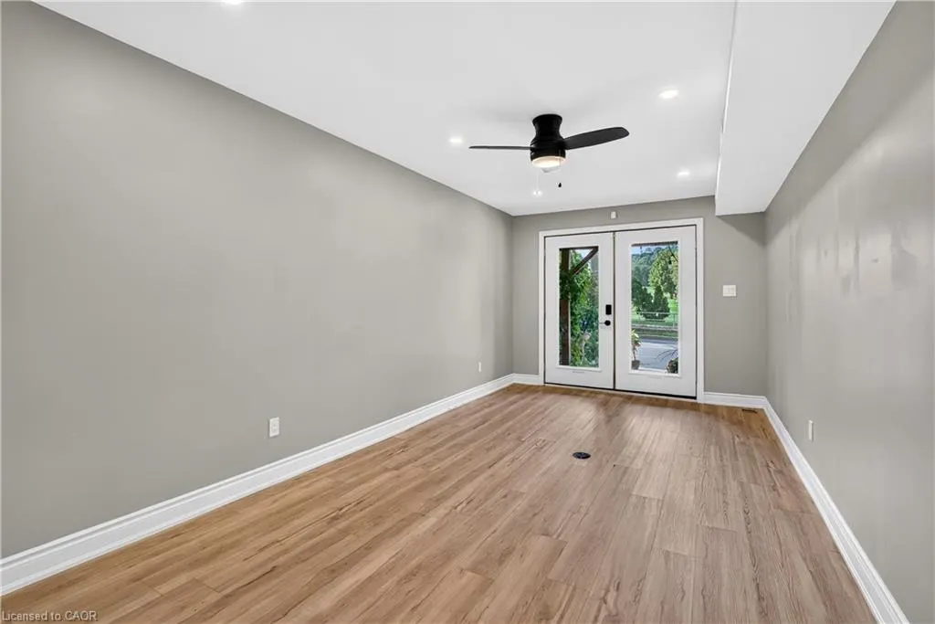 592 Aberdeen Avenue #1