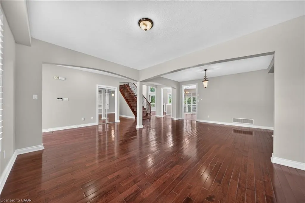 103 Swift Crescent
