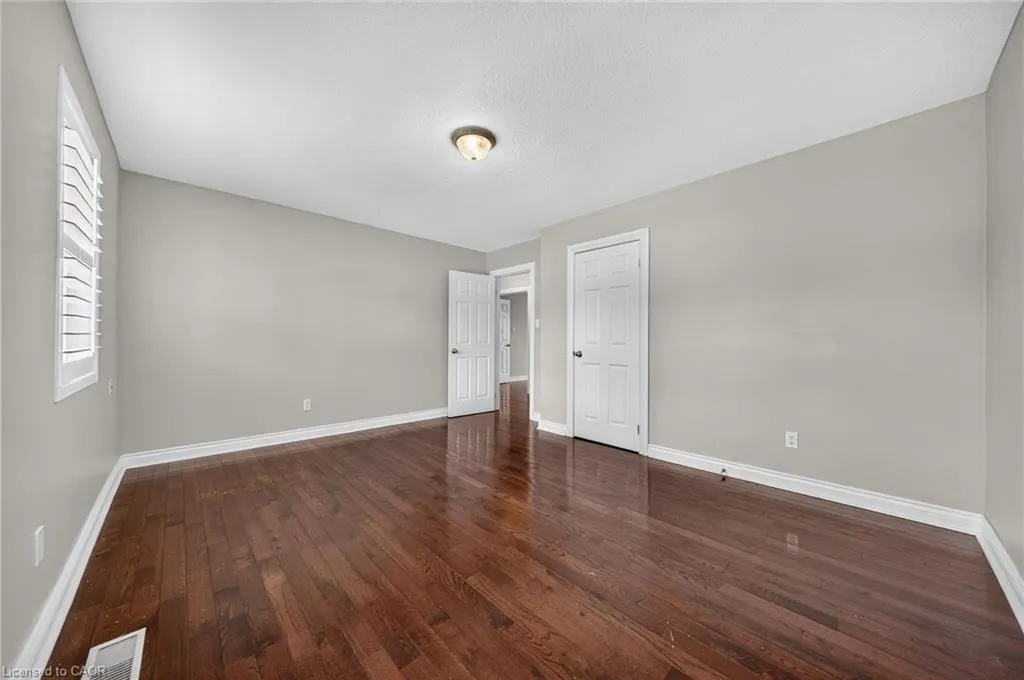 103 Swift Crescent
