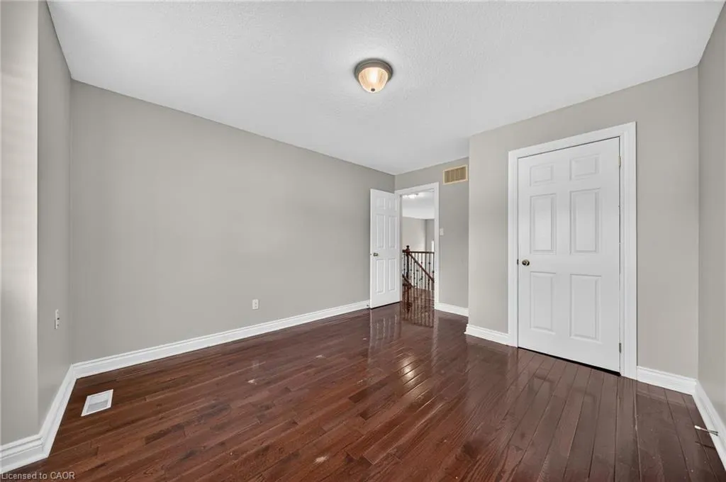 103 Swift Crescent