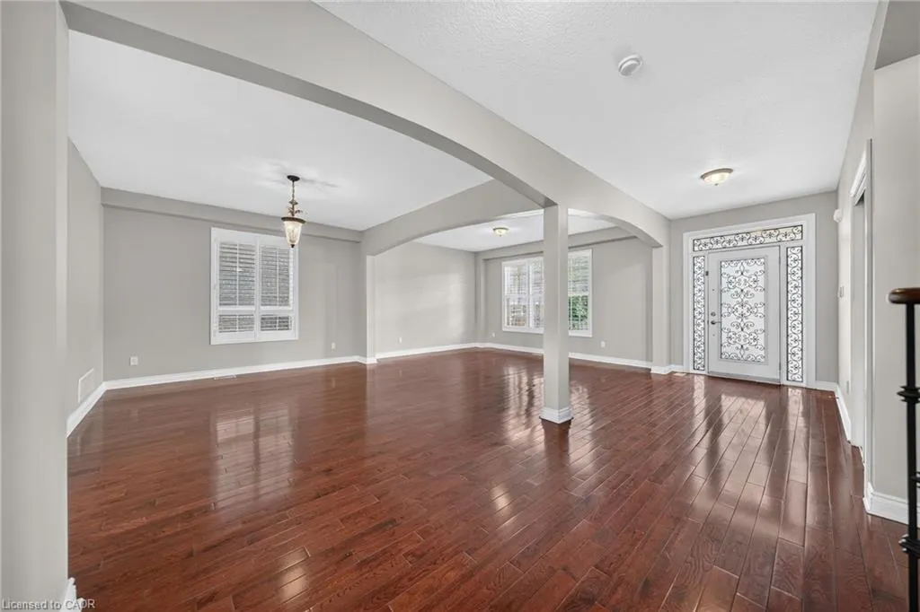 103 Swift Crescent