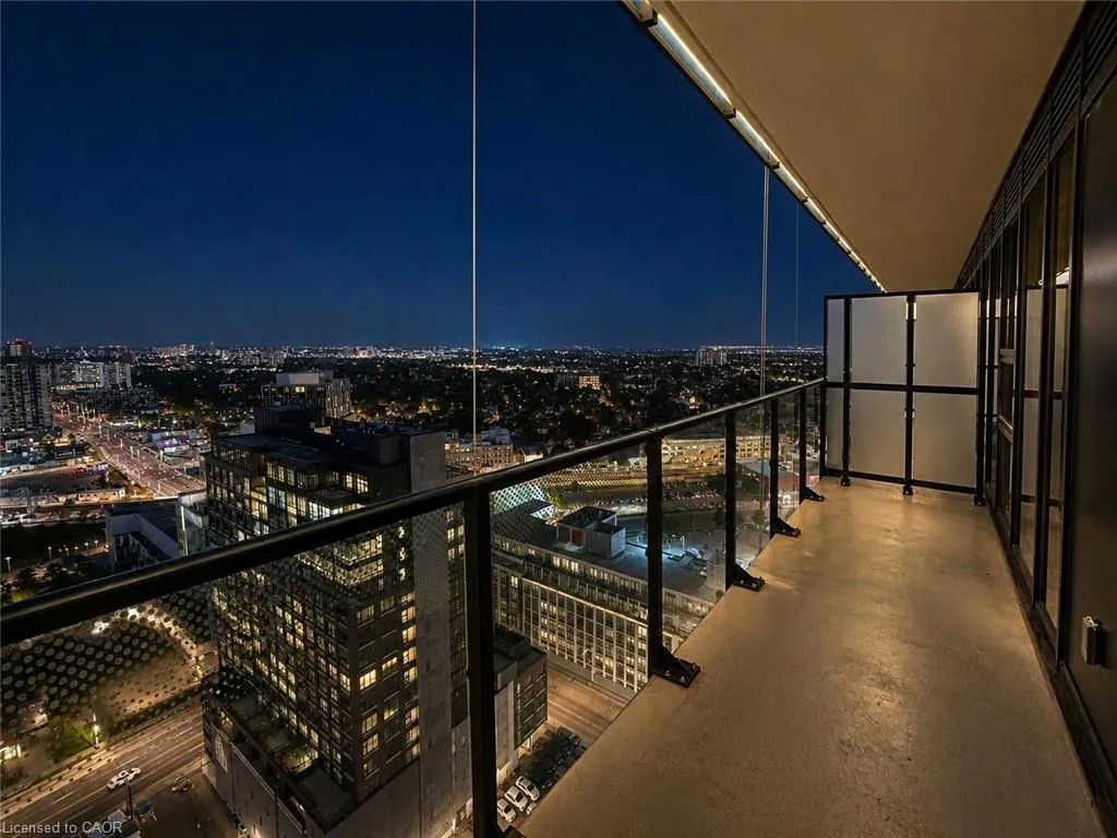 30 Francis Street S #3311
