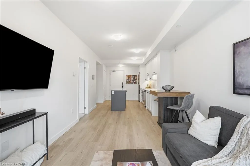 461 Green Road #206