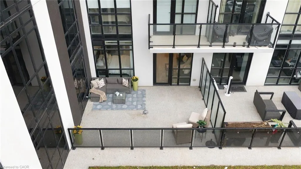 461 Green Road #206