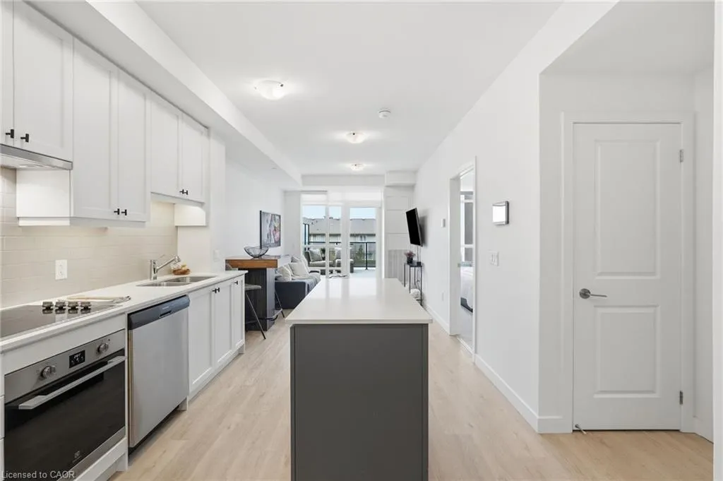 461 Green Road #206