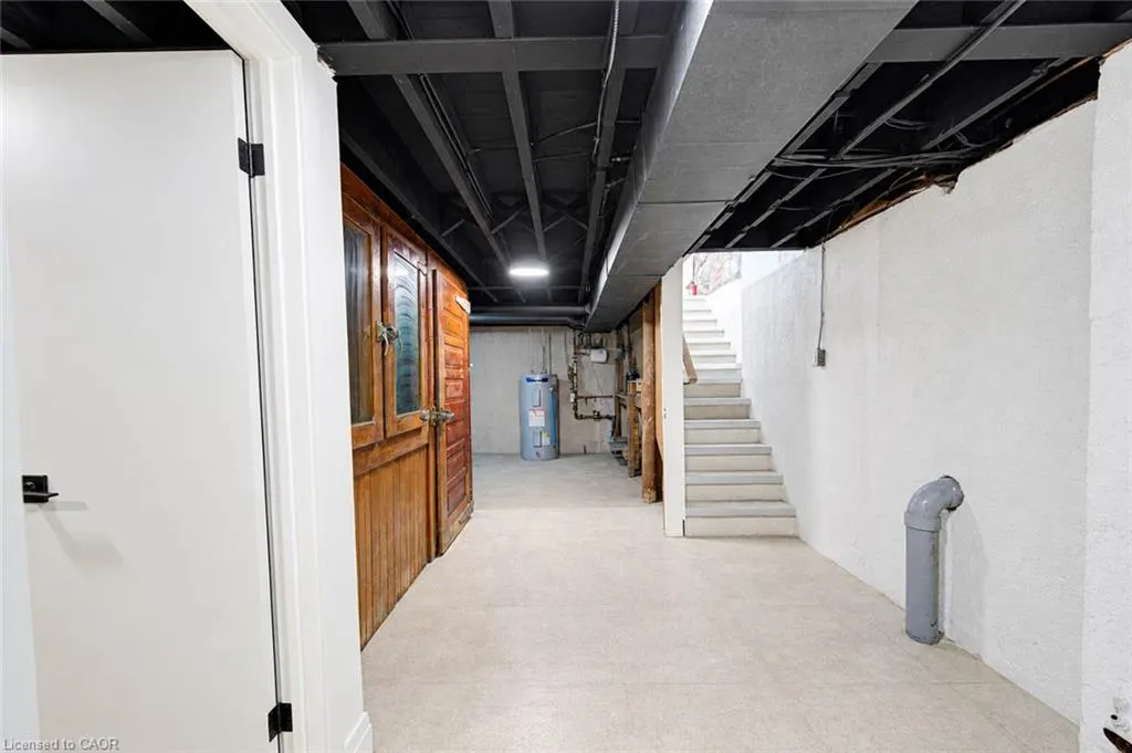 119 Joseph Street #1