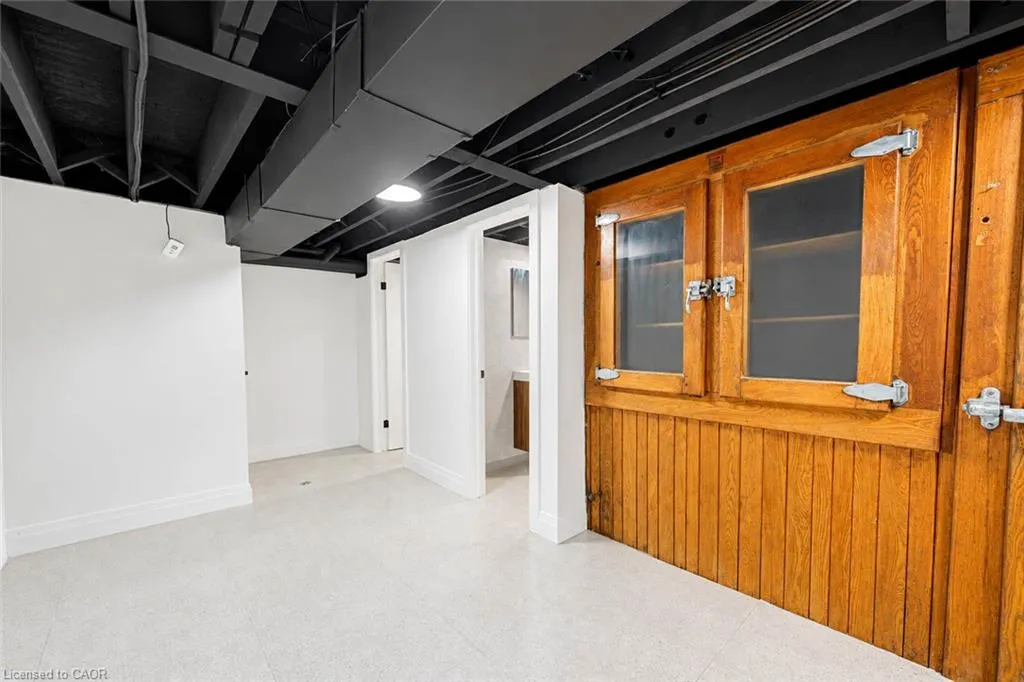 119 Joseph Street #1