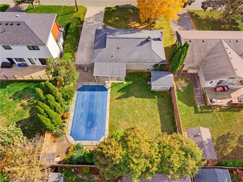 38 Varadi Avenue